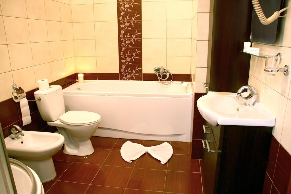 Hotelik & Restauracja Amber Raszyn Quarto foto